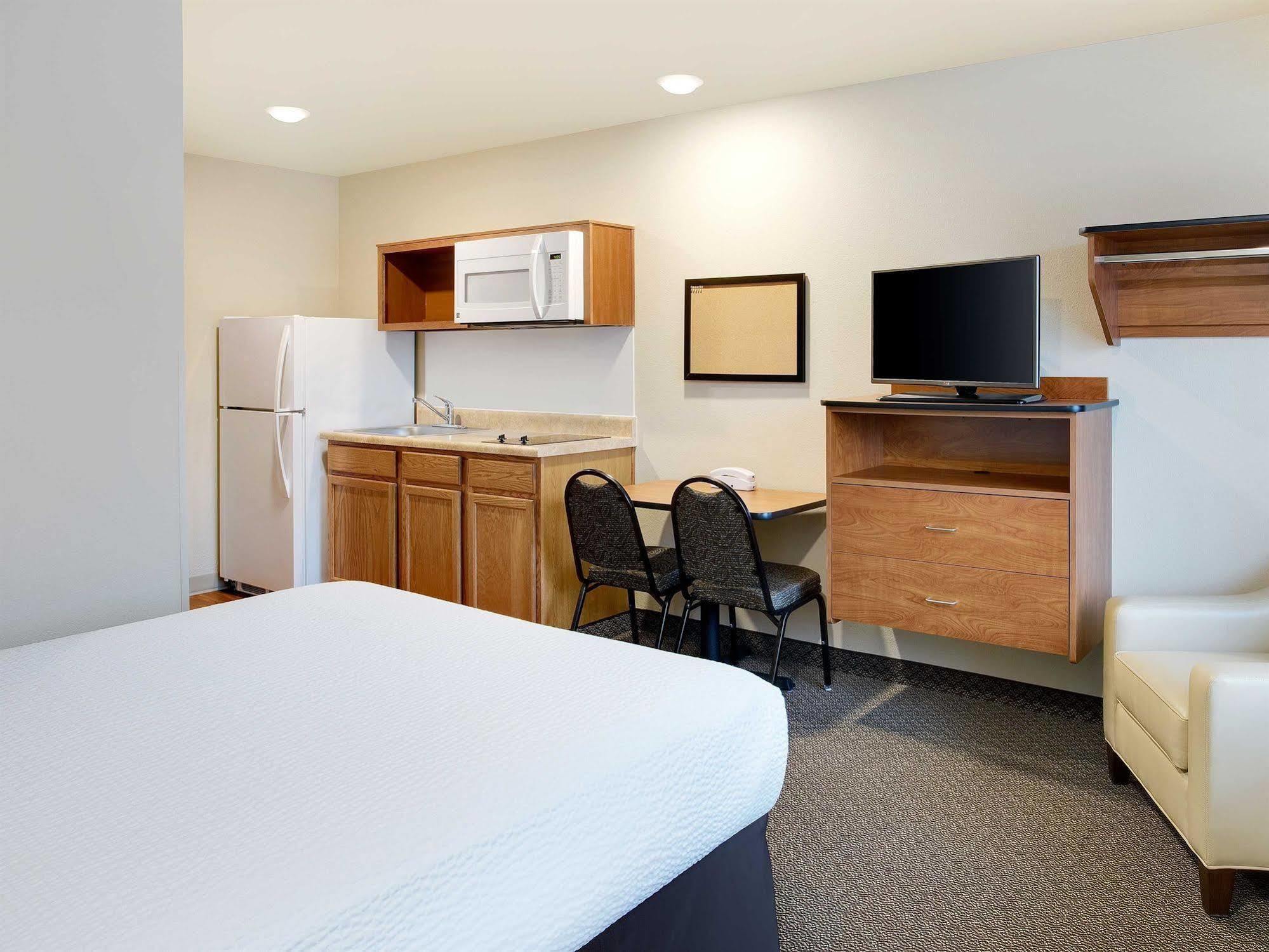 Woodspring Suites Fredericksburg Eksteriør billede