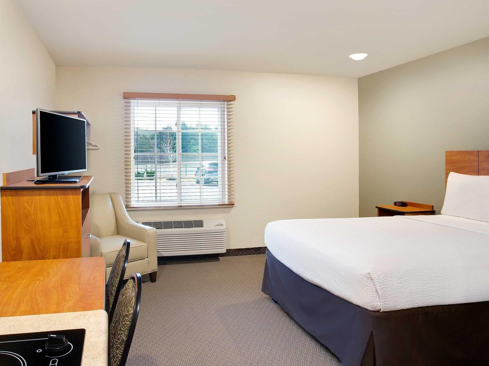 Woodspring Suites Fredericksburg Eksteriør billede